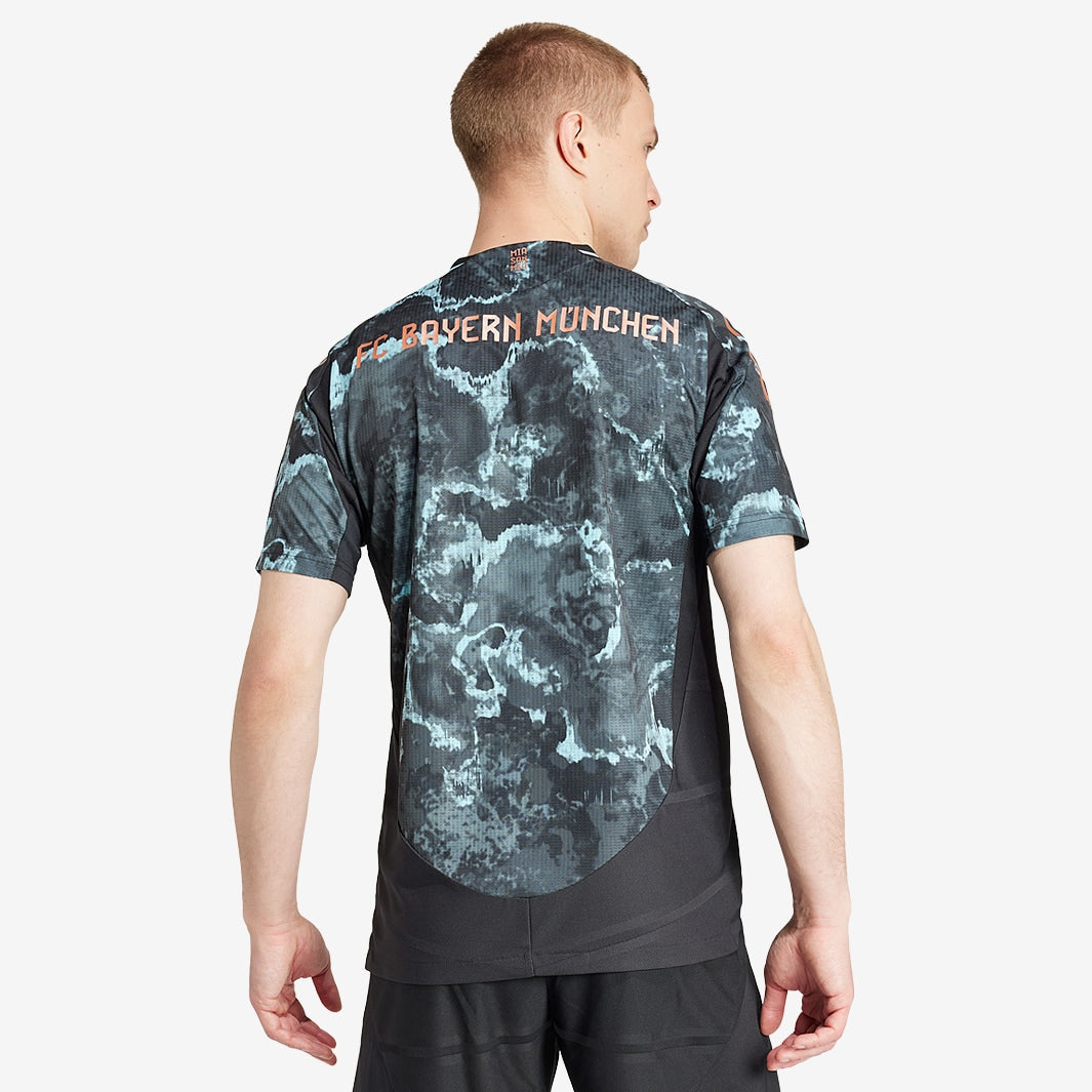 Camisa Bayer de Munique Away 2024/25 Jogador Adidas Masculino - Preta, Azul e Dourada