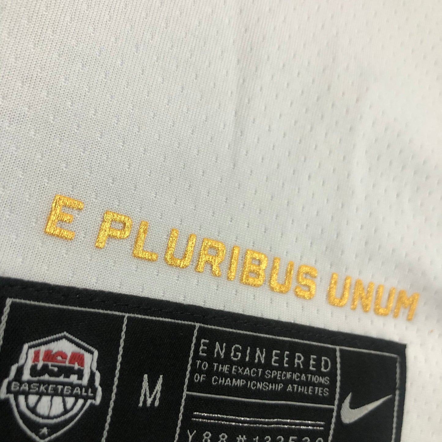 Regata Seleção Americana de Basquete Branca Lavine 5