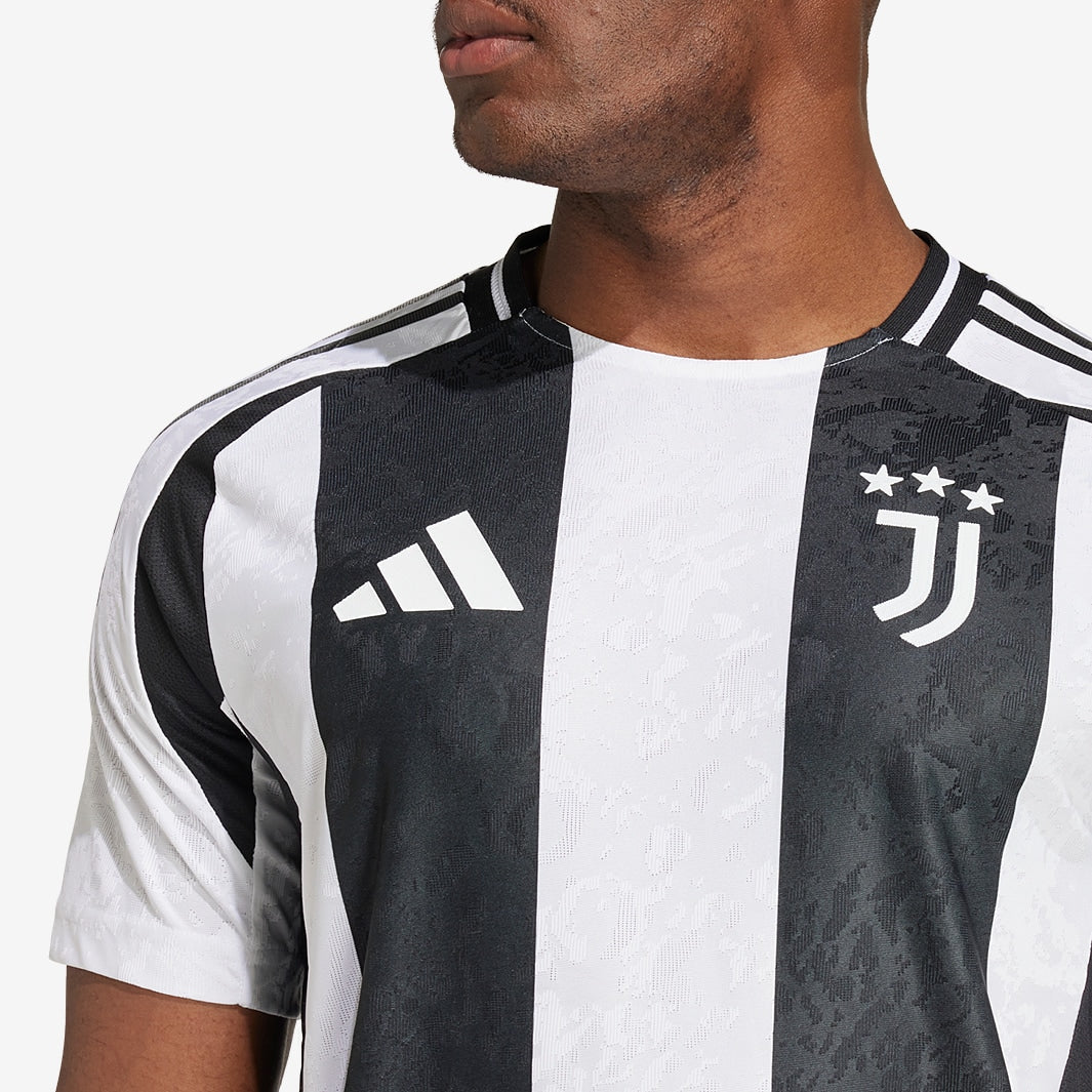Camisa Milan Away 2024/25 Jogador Puma Masculino - Branca, Vermelha e Preta